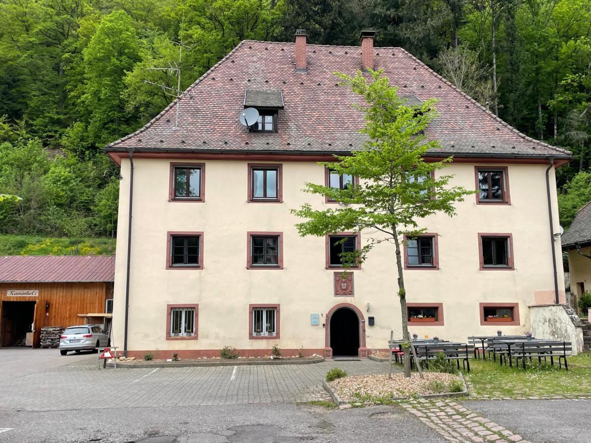 Bed & Breakfast Muellers Klostermuehle Muenstertal Ngoại thất bức ảnh